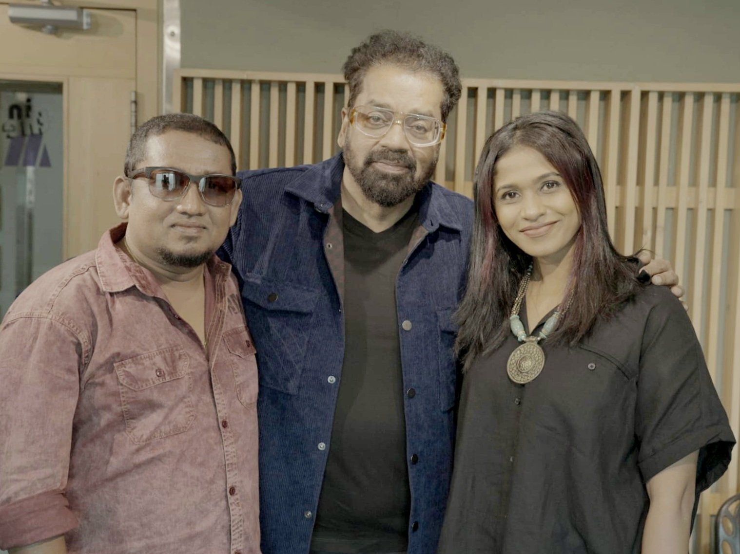 Hindi lyrics - Wathsala Samarakoon 